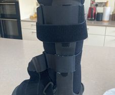 orthopaedic walking boot