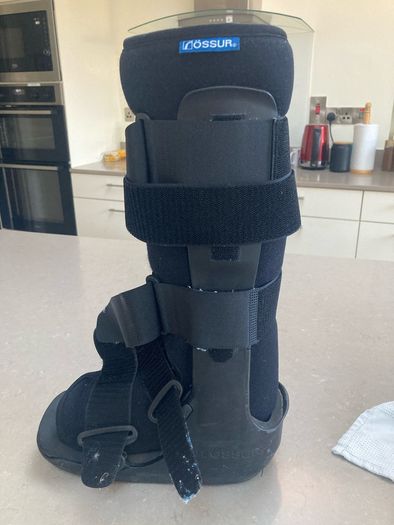 orthopaedic walking boot