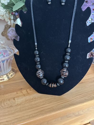 Necklace with matching Earrings