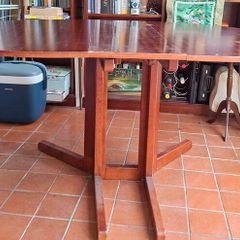Dining Table REDUCED