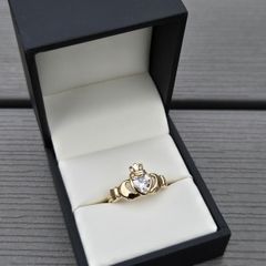 9ct Yellow Gold Claddagh Ring