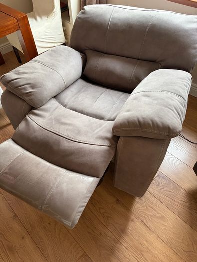 Leather recliner