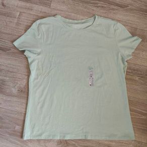 Brand New Women's T-shirt ,size XL