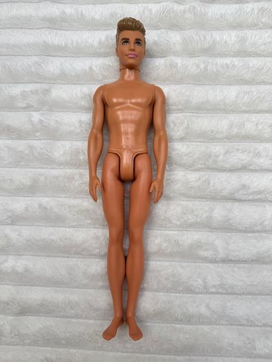 Mattel Barbie Boyfriend Ken Molded Hair Used Please see photos
