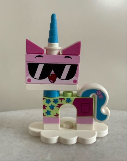 Lego Unikitty! Series 1 Shades Unikitty, Dinosaur Unikitty, Alien Puppycorn