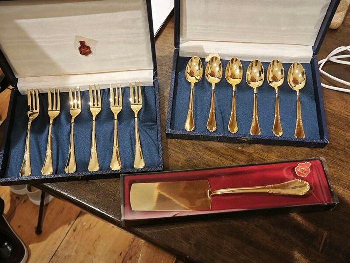 Two Beautiful Vintage-Style 18K Gold Plated Cutlery Sets