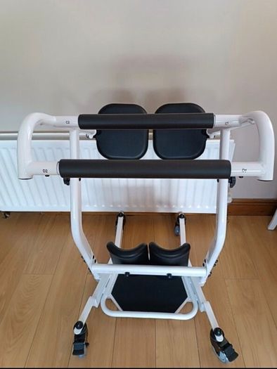 Mobility standing transfer chair