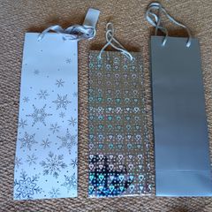 7 Bottle Gift Bags
