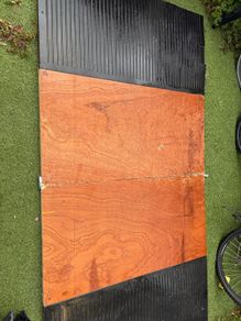 free weightlifting platform