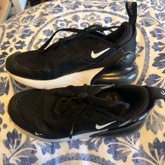 UK 12.5 Nike Air Max 270