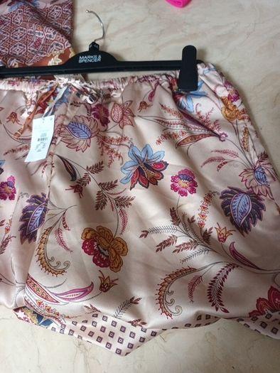 Primark  Faux  Silk Trousers. S.M - 12/14.      B.N.W.T
