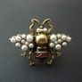 Honey Bee Red Stone Pearl Gold Ring Image 3
