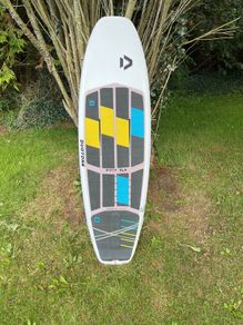 Duoton Whip kitesurfing board