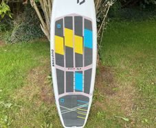 Duoton Whip kitesurfing board