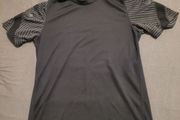 mens nike t shirt