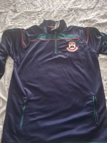 school jumper