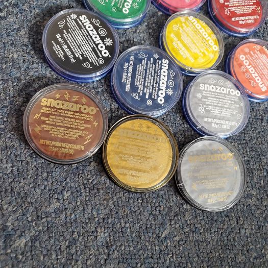 Snazaroo facepaints