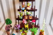 Tiny plants, flowerpots, vases for dolls house