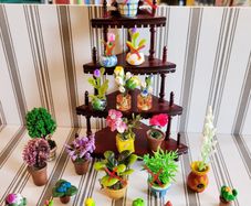 Tiny plants, flowerpots, vases for dolls house
