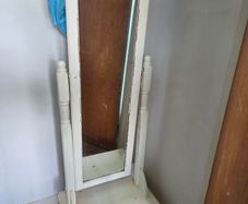 Free Standing Mirror