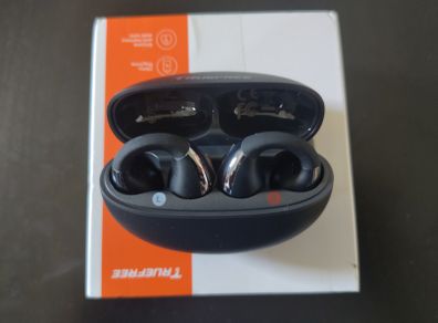 Truefree B1 Clip-On Wireless Earbuds