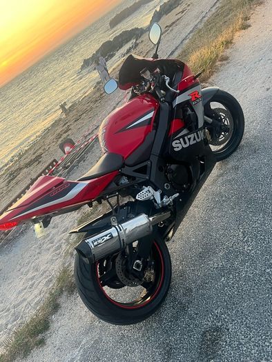 Motorcycle GSXR600