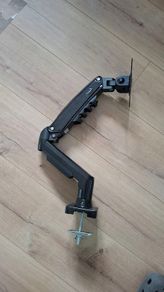 Monitor Arm
