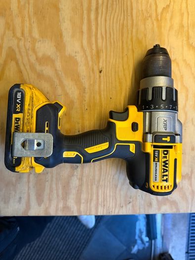 DeWalt Cordless Drill DCD996