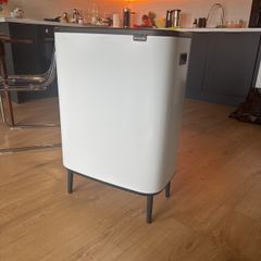 Brabantia white Bin