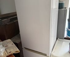 Beko CFG1571W Fridge Freezer White