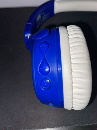 headphones