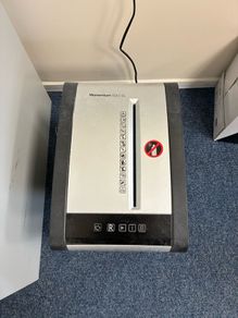 Rexel Shredder Momentum x312