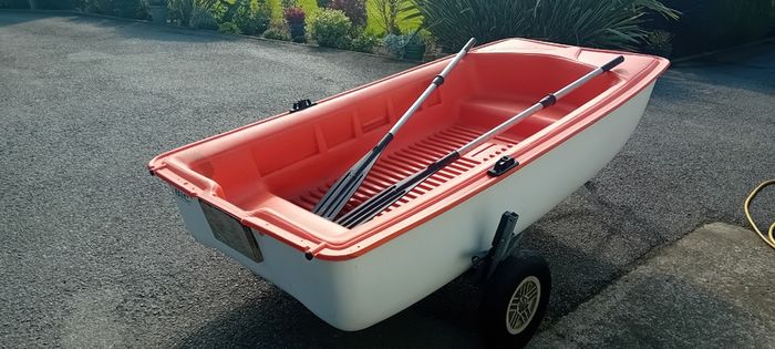 BIC 252 dinghy with small launching dolly