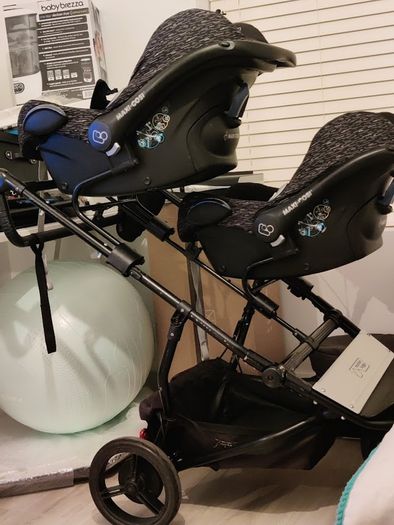 Mountain Buggy Duet Luxury Herringbone Twin Buggy + Carrycots & Car Seats