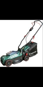 Lawnmower battery powered