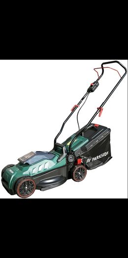 Lawnmower battery powered