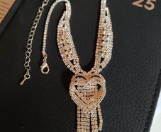 Costume Heart Necklace. Free Postage!