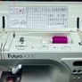 SINGER Futura 4000 Sewing Machine - Just serviced - Excellent - 100 stitches! - High quality machine/Semi-pro Image 3
