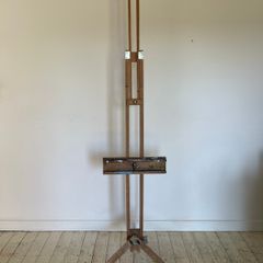 Vintage radial easel