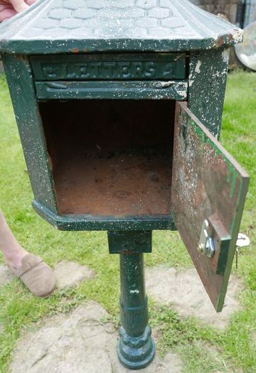 Cast Iron Freestanding Pole Post Box