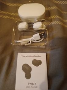 Wireless Bluetooth Earbuds
