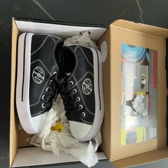 Heelys size 1 with the box