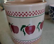 Nicholas Mosse Apple Utensil Drainer
