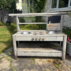 mud kitchen