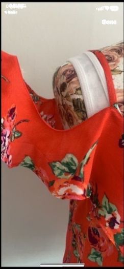 top red floral cold shoulder style frilled camisole size 14