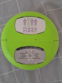 Cd/dvd Holder