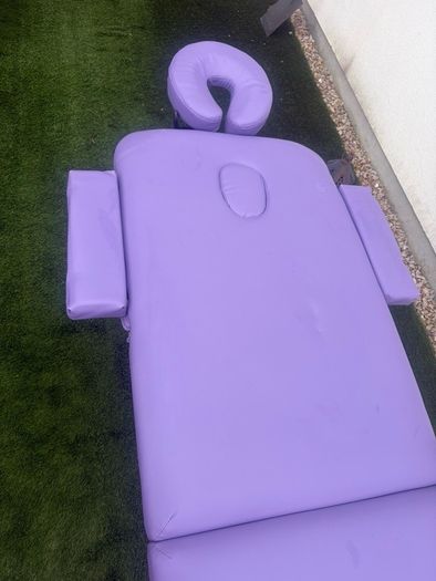 Massage bed