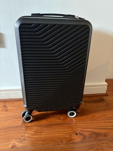 Travel Luggage Suitcase 55h x 35w x 23d