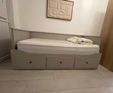 Ikea Hemnes day bed