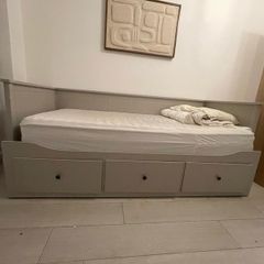Ikea Hemnes day bed